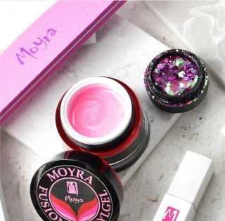 Obrovský výber výrobkov značky Moyra nájdete u nás na strénke www.gelovenechty.sk 🌼💌🤩